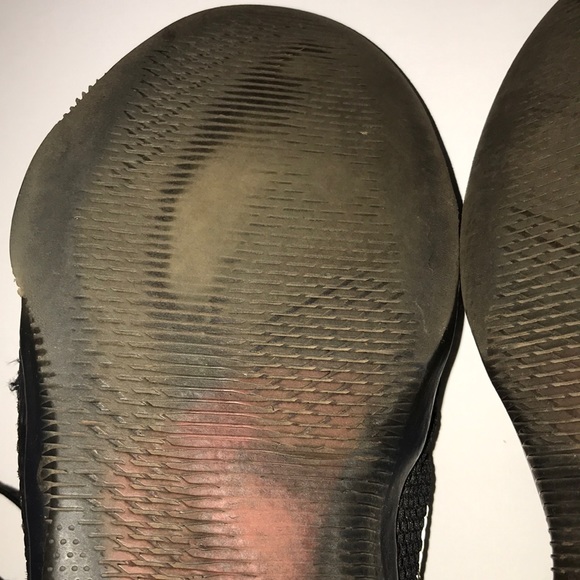 Kobe 11 Low Invisibility Cloak Mens Size 9 - Picture 7 of 7